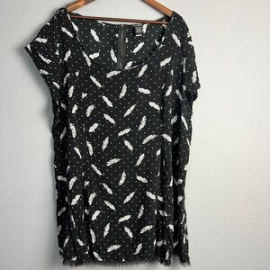 Torrid Black Feather Print Distressed Fringed Hem Lightweight Blouse Plus Size 3